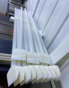PALETAS DE PLASTICO DE MEZCLA